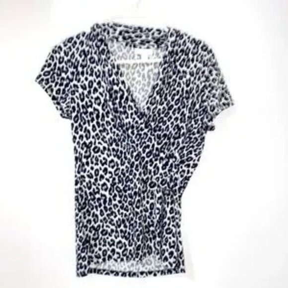 Leopard print vee neck charter club by macys flawless vintage tts size small !! - Picture 3 of 7